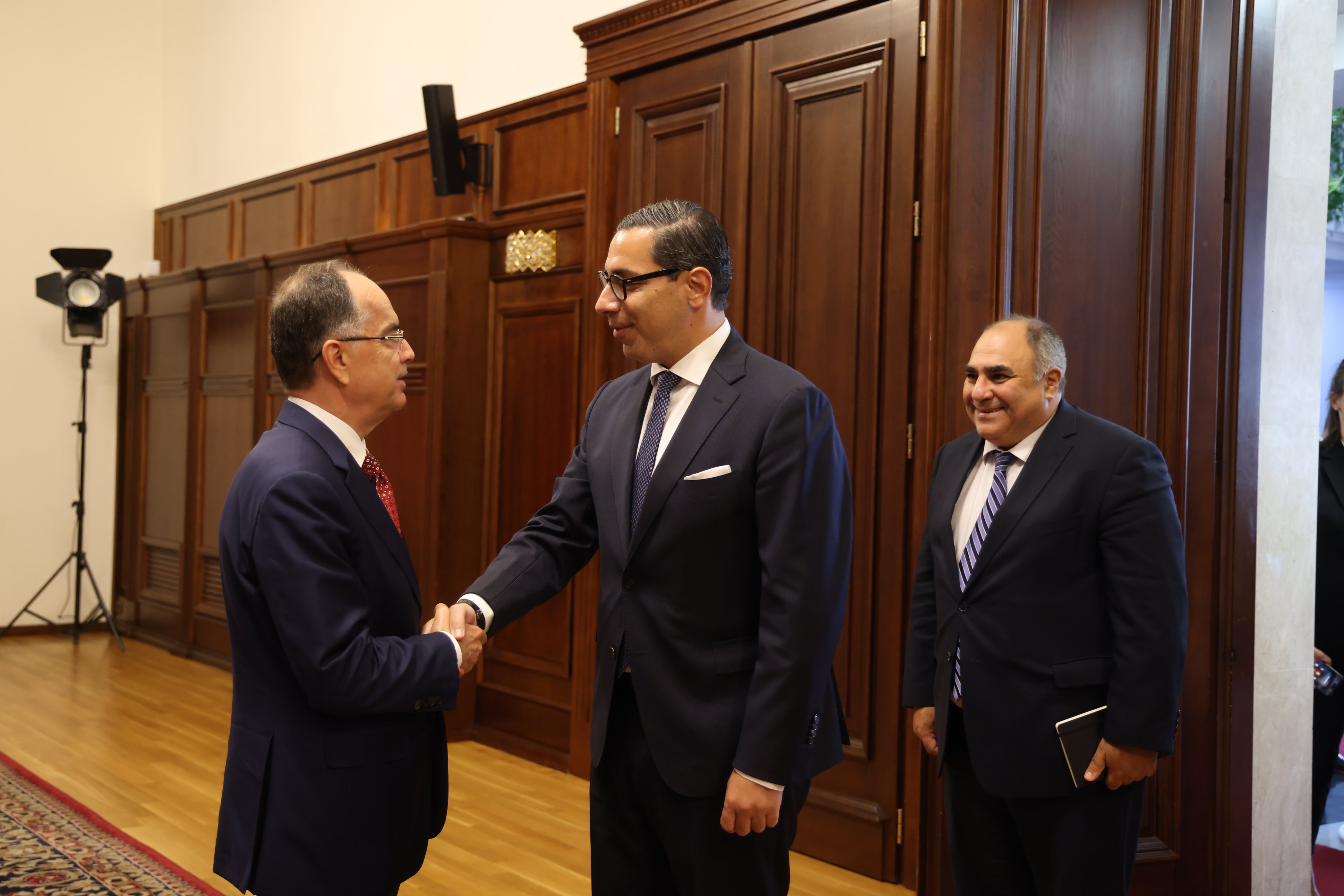 Τις προτεραιότητες της Κυπριακής Προεδρίας ΕΕ παρουσίασε στην Αλβανία ο ΥΠΕΞ