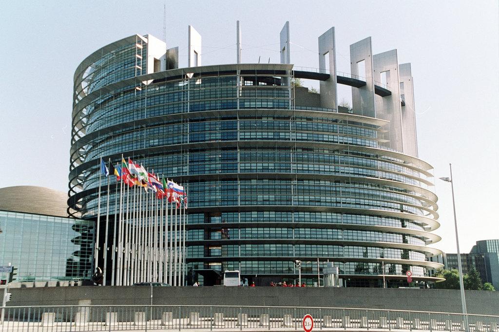 Μάχη στο Ευρωκοινοβούλιο για την ατζέντα της συζήτησης κατά της μετανάστευσης