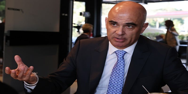 Συγχαρητήρια Μπερσέ για δέσμευση ΚΔ ως προς συστάσεις ΣτΕ σε Χαρτσιώτη Συγχαρητήρια Μπερσέ για δέσμευση ΚΔ ως προς συστάσεις ΣτΕ σε Χαρτσιώτη