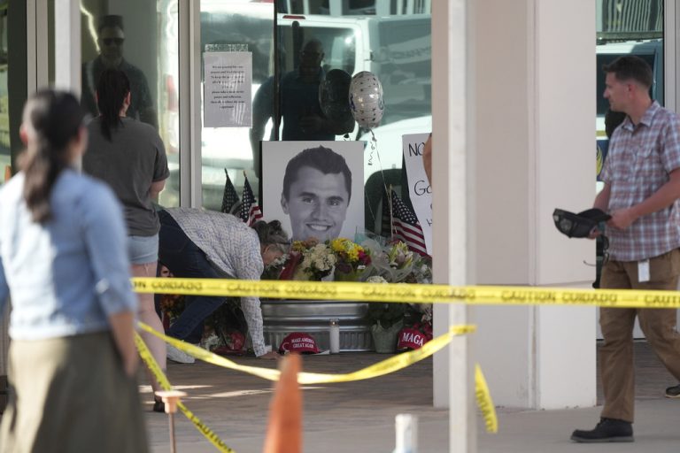 Δολοφονία Κερκ: Τι έχουν κάνει γνωστό ως τώρα οι αρχές των ΗΠΑ