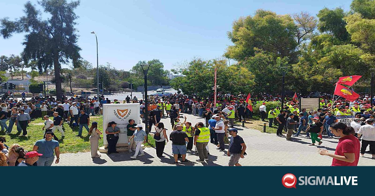 Σε εξέλιξη η παναπεργία – «Κάτω τα χέρια από την ΑΤΑ» (ΦΩΤΟ&ΒΙΝΤΕΟ)