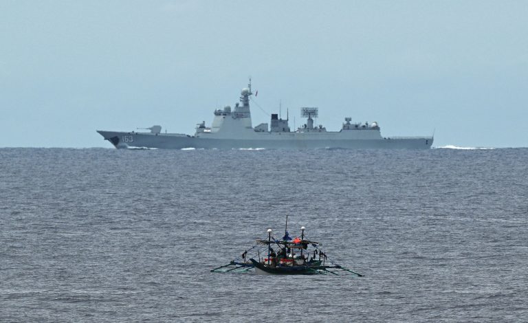 Κίνα: Αυστηρό μήνυμα στις Φιλιππίνες να αποφύγει προκλήσεις στη Νότια Σινική