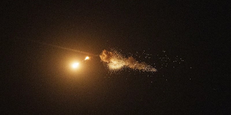 Η Ουκρανία επιτέθηκε με 361 drones κατά Ρωσίας- Στοχοθέτησε μεγάλο διυλιστήριο Η Ουκρανία επιτέθηκε με 361 drones κατά Ρωσίας- Στοχοθέτησε μεγάλο διυλιστήριο