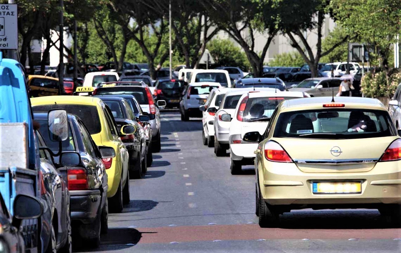 Λεμεσός: Παρενόχληση οδηγών/πεζών από άτομο που απαιτεί «5 ευρώ»