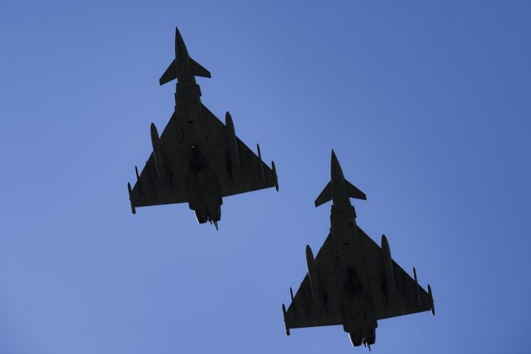 Βρετανικά μαχητικά θα συμμετάσχουν στην αποστολή «Ανατολικός φρουρός» του ΝΑΤΟ Βρετανικά μαχητικά θα συμμετάσχουν στην αποστολή «Ανατολικός φρουρός» του ΝΑΤΟ