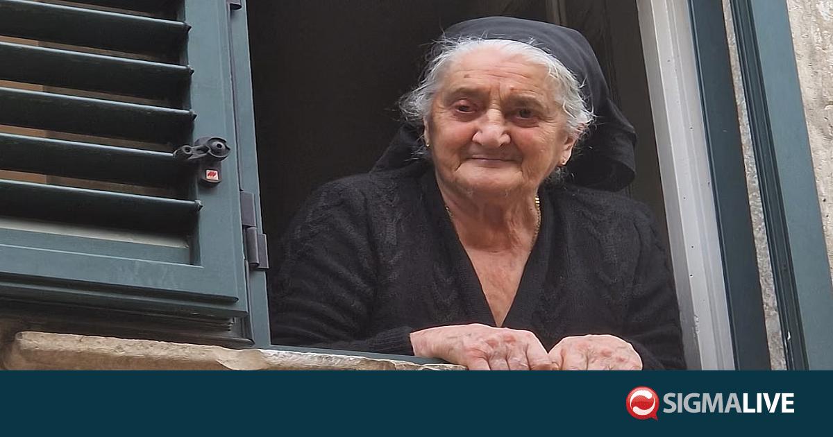 Η 94χρονη “βασίλισσα” που έγινε τουριστική ατραξιόν στην Ιταλία (ΦΩΤΟ)