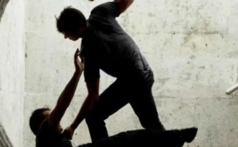 Λάρνακα: 16χρονος έδειρε μαζί με άλλους 41χρονο-Φέρει τραύμα στο κεφάλι Λάρνακα: 16χρονος έδειρε μαζί με άλλους 41χρονο-Φέρει τραύμα στο κεφάλι