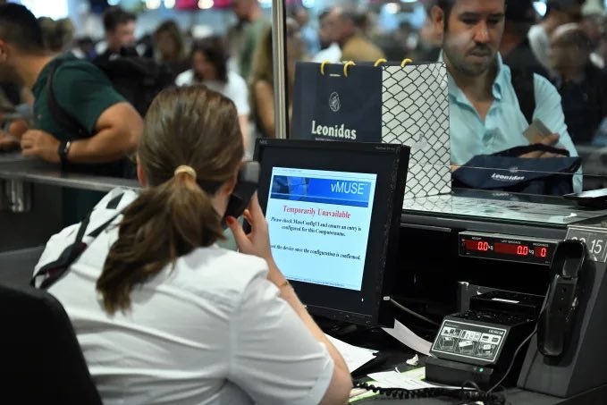 Τα σενάρια πίσω από την κυβερνοεπίθεση στα αεροδρόμια:Από λύτρα μέχρι…Πούτιν Τα σενάρια πίσω από την κυβερνοεπίθεση στα αεροδρόμια:Από λύτρα μέχρι…Πούτιν
