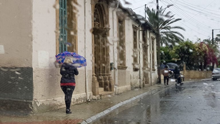Αλλαγή σκηνικού από Κυριακή- Πτώση θερμοκρασίας και πιθανότητα για πρωτοβρόχια