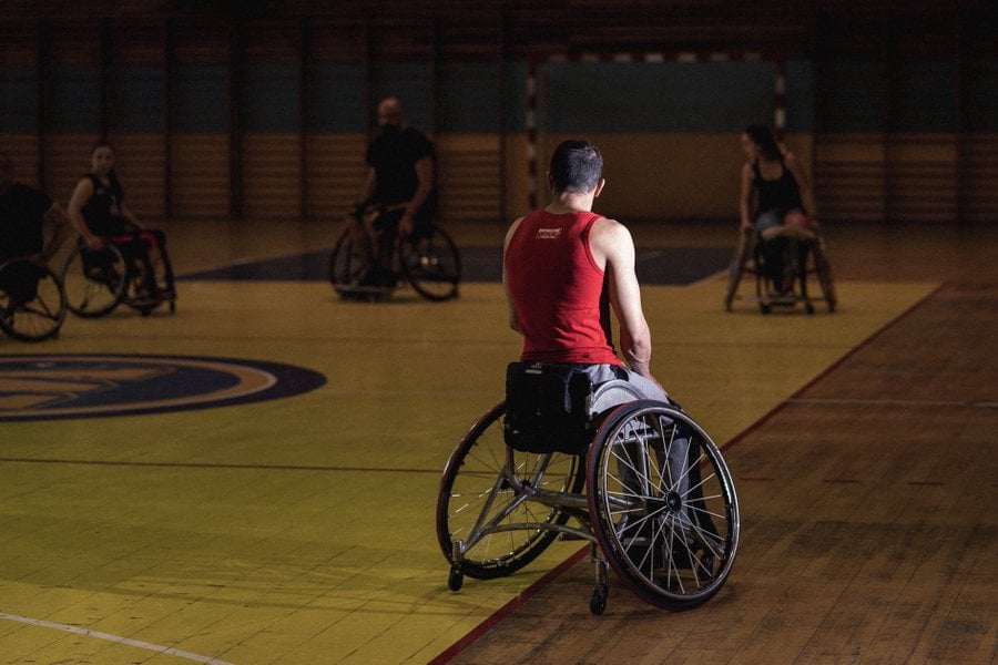 Ψηφίστηκε νόμος για ίση στήριξη αθλητών με αναπηρία