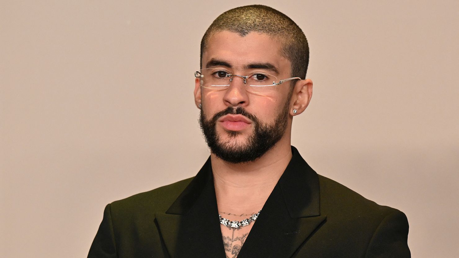 Ο σούπερ σταρ Bad Bunny επικεφαλής στο ημίχρονο του Super Bowl 2026