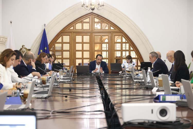 Πλεονασματικός ο προϋπολογισμός του 2026 – Οι προτεραιότητες της Κυβέρνησης