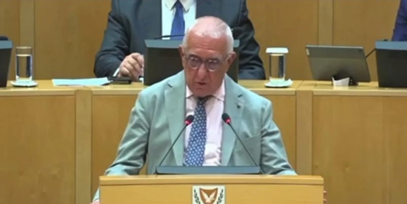 ΒΙΝΤΕΟ: Λύγισε ο ΠτΒ της Ελλάδας για τα Φυλακισμένα Μνήματα-«Είναι ντροπή μου»