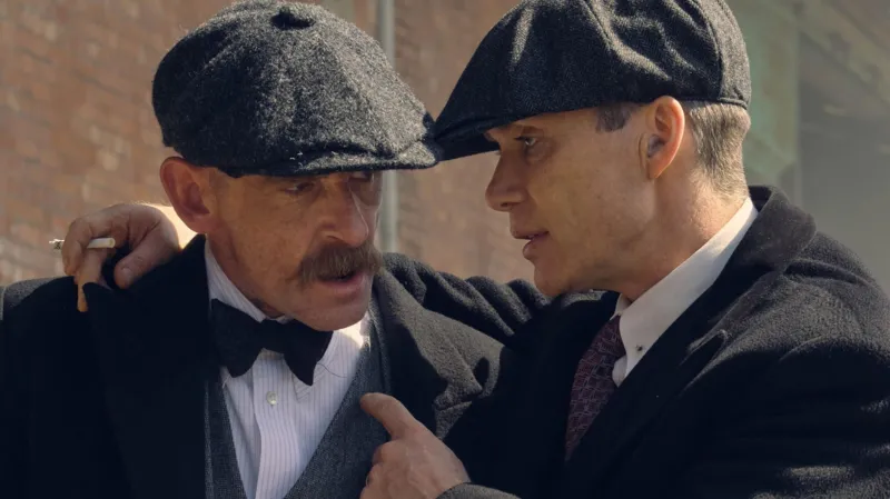Στα σκαριά «spin-off» της γνωστής σειράς Peaky Blinders