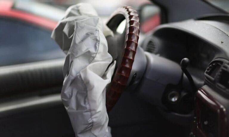Takata: Διευκρινίσεις Αστυνομίας για ακινητοποιήσεις οχημάτων