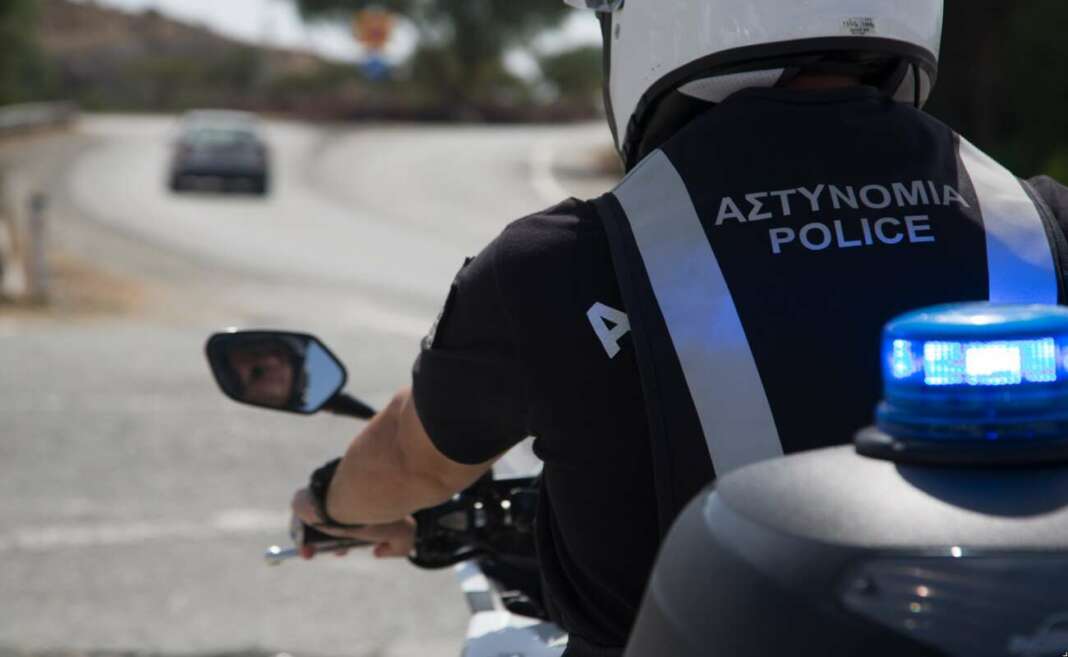 Κυκλοφοριακό κομφούζιο λόγω έργων στον δρόμο Τριμίκληνης-Τροόδους