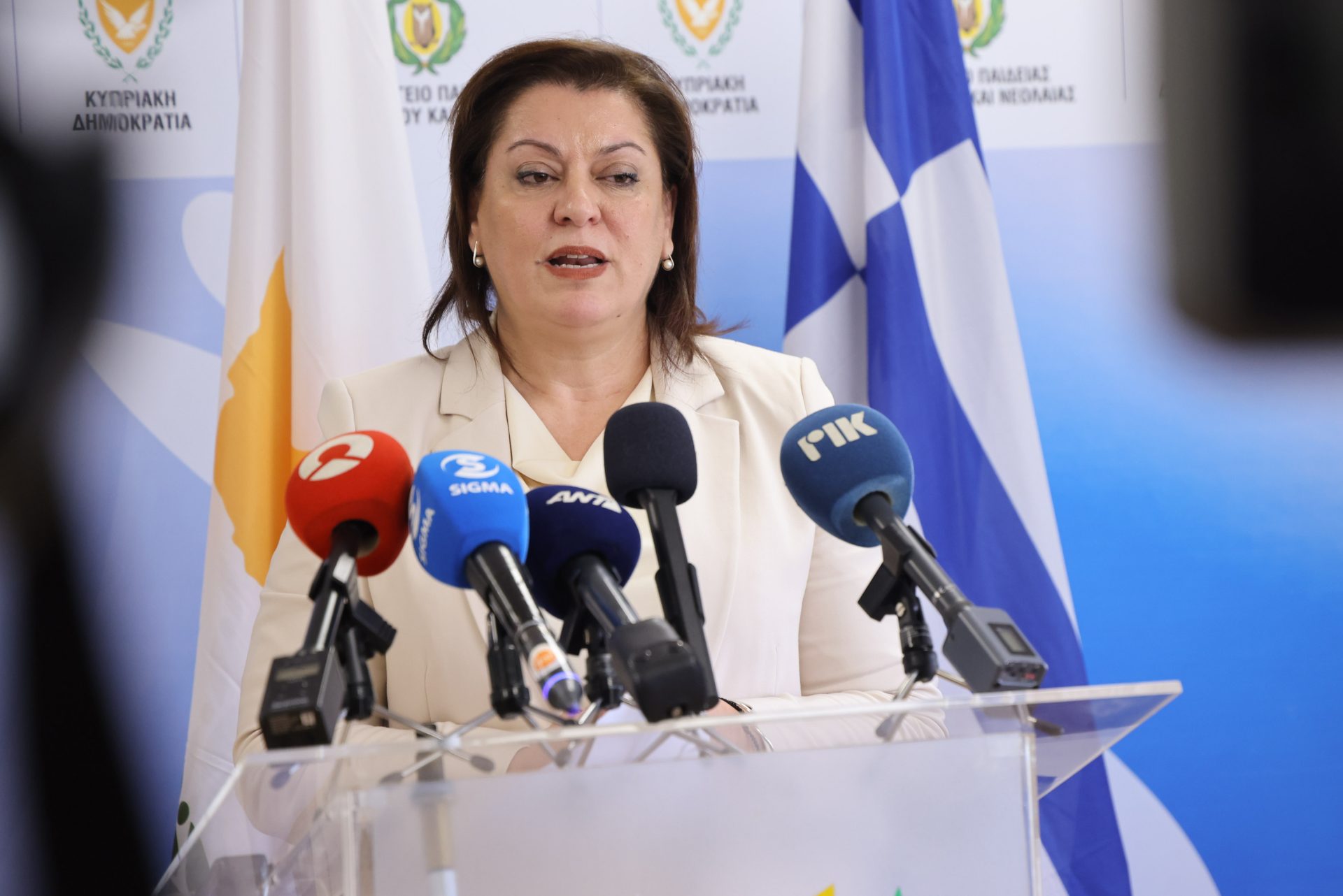Στη Ντόχα του Κατάρ για επίσημη επίσκεψη η Υπουργός Παιδείας