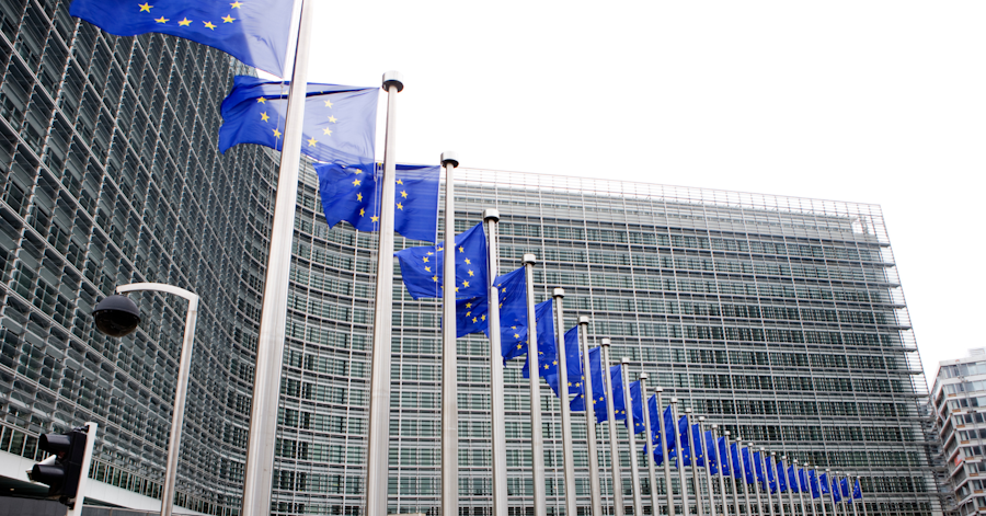 Καπνός:Γιατί ανησυχούν οι βιομηχανίες στην Ευρώπη–και πώς επηρεάζεται η Κύπρος