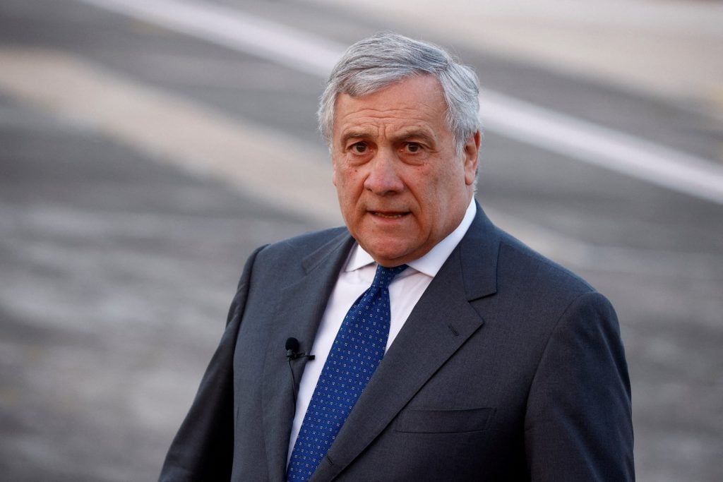 Ταγιάνι: Η Ιταλία έτοιμη να στείλει στρατεύματα με τη συμφωνία Ισραήλ – Χαμάς Ταγιάνι: Η Ιταλία έτοιμη να στείλει στρατεύματα με τη συμφωνία Ισραήλ – Χαμάς