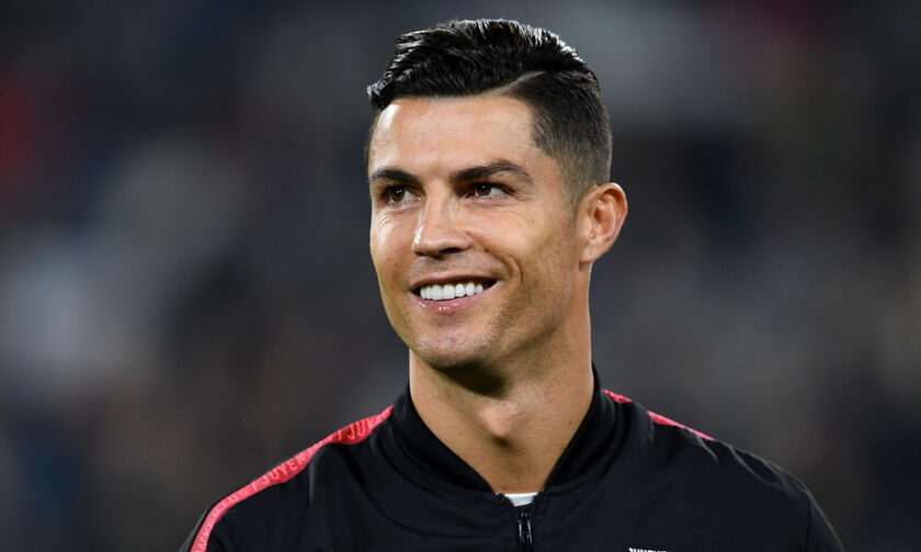 Ο Cristiano Ronaldo: Ο πρώτος δισεκατομμυριούχος ποδοσφαιριστής στον κόσμο
