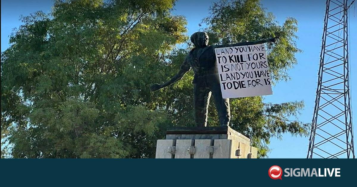 Τι είναι το σύνθημα στο άγαλμα του Μάρκου Δράκου στην Λευκωσία (ΦΩΤΟ) Τι είναι το σύνθημα στο άγαλμα του Μάρκου Δράκου στην Λευκωσία (ΦΩΤΟ)