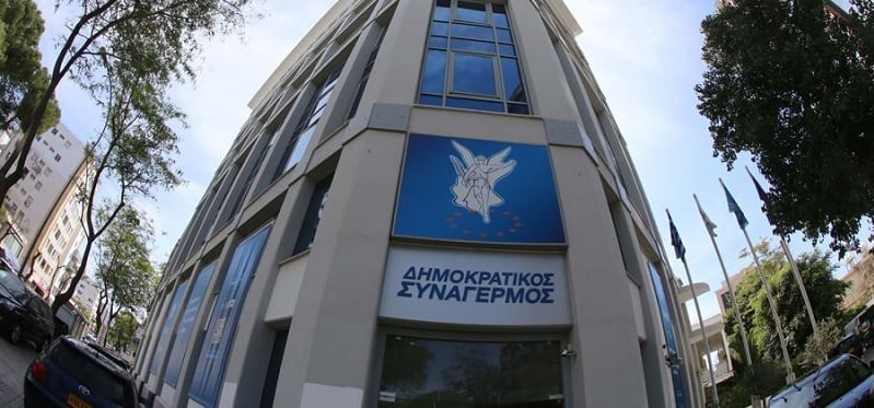 ΔΗΣΥ: Γιατί ο Οδυσσέας αποκρύβει από τους πολίτες τη συμφωνία με Χαραλαμπίδου;