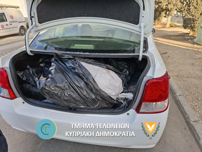 Κατάσχεση 300 κιλών κρέατος από τα κατεχόμενα στο οδόφραγμα Αγίου Δομετίου