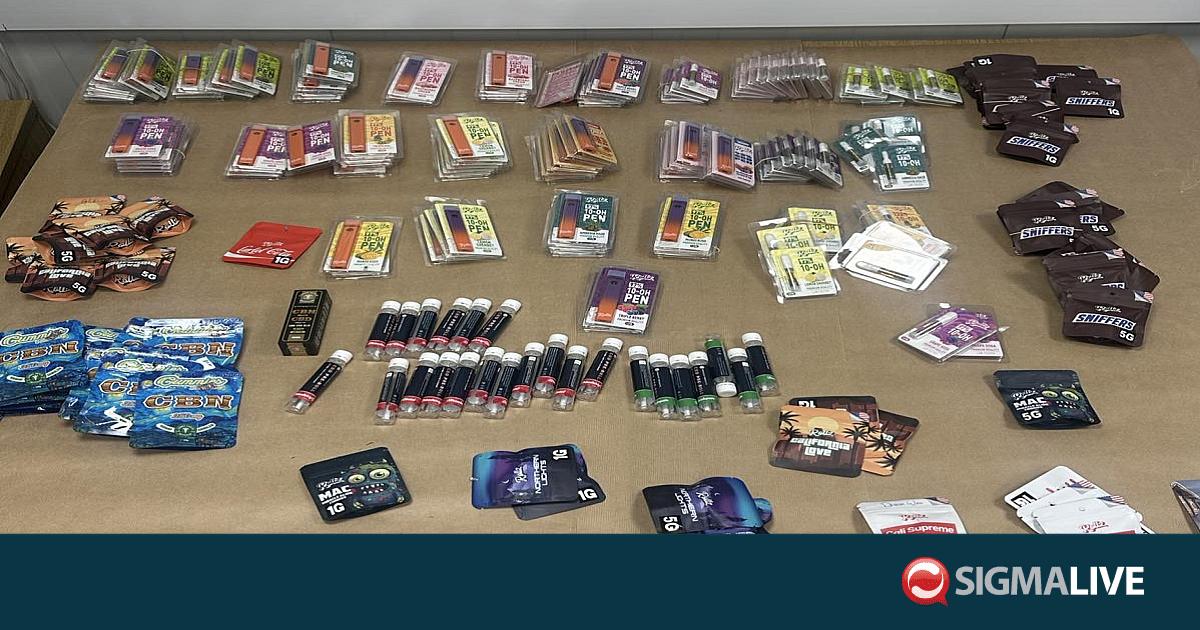 ΦΩΤΟ: Ντου σε οικία και καταστήματα 38χρονου – Εντόπισαν ναρκωτικές ουσίες ΦΩΤΟ: Ντου σε οικία και καταστήματα 38χρονου – Εντόπισαν ναρκωτικές ουσίες