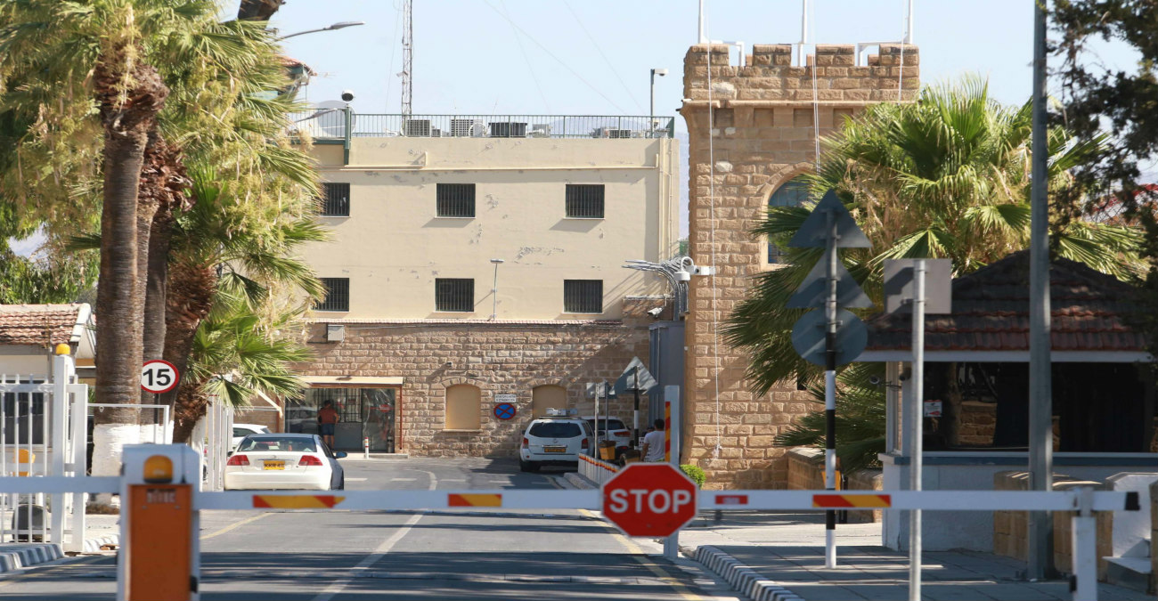 Αναφορά δικηγόρου Αριστοτέλους σε ΓΕ για «μόλυνση» των διαδικασιών