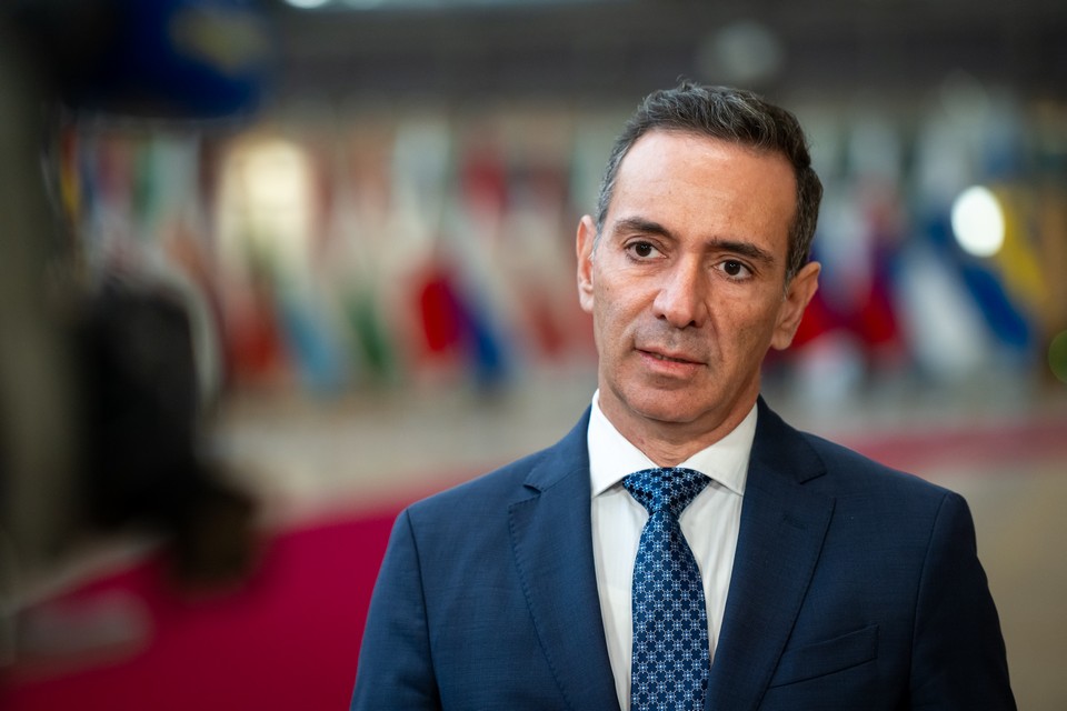Υφ.Έρευνας: Η Τεχνητή Νοημοσύνη δεν φοβίζει αλλά απαιτεί υπευθυνότητα-παιδεία