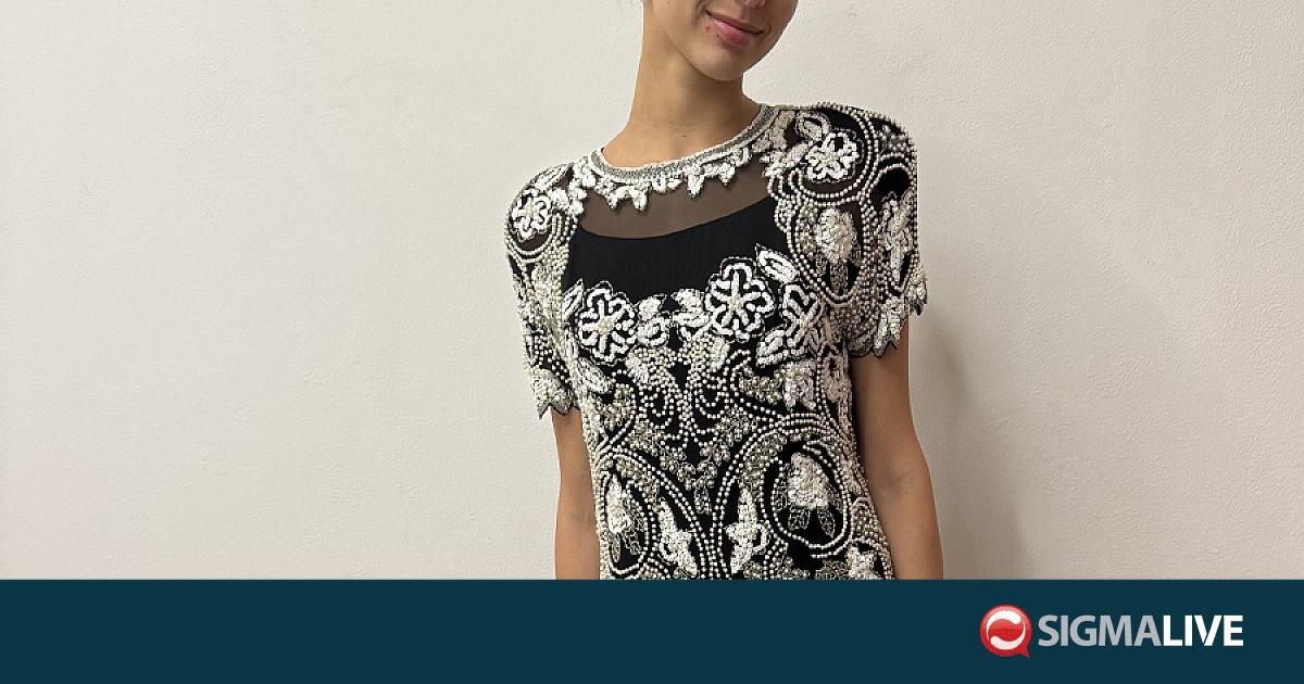Επίδειξη μόδας: «Γυναίκες – Υφάσματα – Ιστορίες» Επίδειξη μόδας: «Γυναίκες – Υφάσματα – Ιστορίες»
