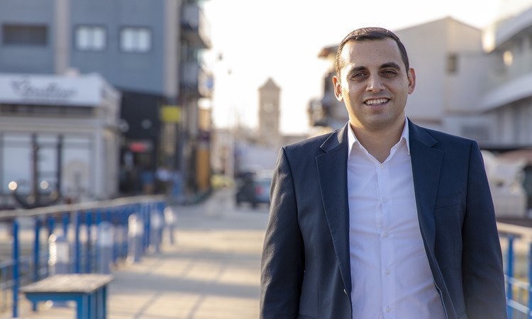 Σφοδρή επίθεση ΕΔΕΚ σε Αποστόλου- Τον κατηγορεί για «πολιτικό καιροσκοπισμό» Σφοδρή επίθεση ΕΔΕΚ σε Αποστόλου- Τον κατηγορεί για «πολιτικό καιροσκοπισμό»