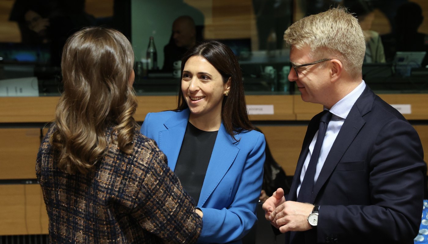 Ραουνά: Χώρες που αποτελούν απειλή δεν έχουν θέση σε αμυντικές πρωτοβουλίες ΕΕ