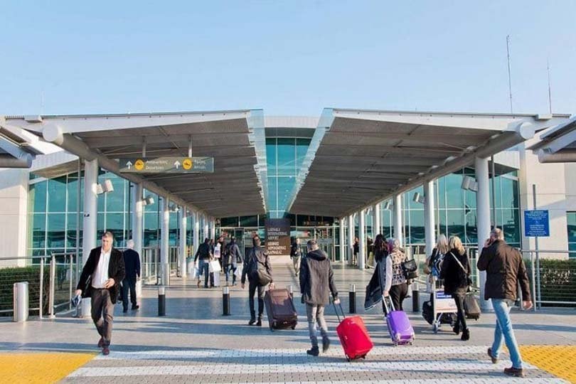 Έκρυβε κοκαΐνη στο σώμα και στα εσώρουχά της 23χρονη στο Αεροδρόμιο Λάρνακας