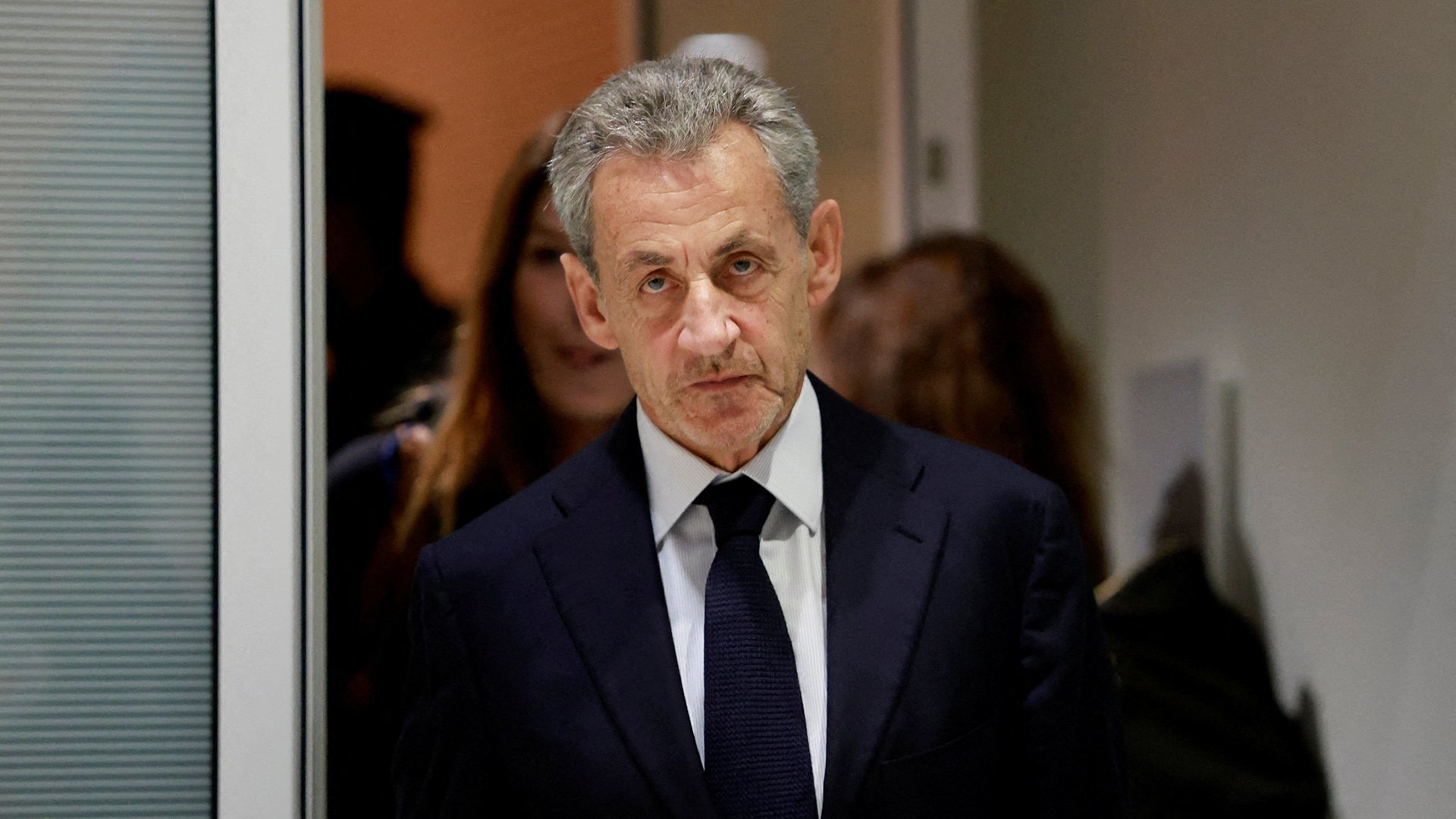 Σαρκοζί: Υπό προστασία στη φυλακή εξαιτίας «απειλών εναντίον του» Σαρκοζί: Υπό προστασία στη φυλακή εξαιτίας «απειλών εναντίον του»