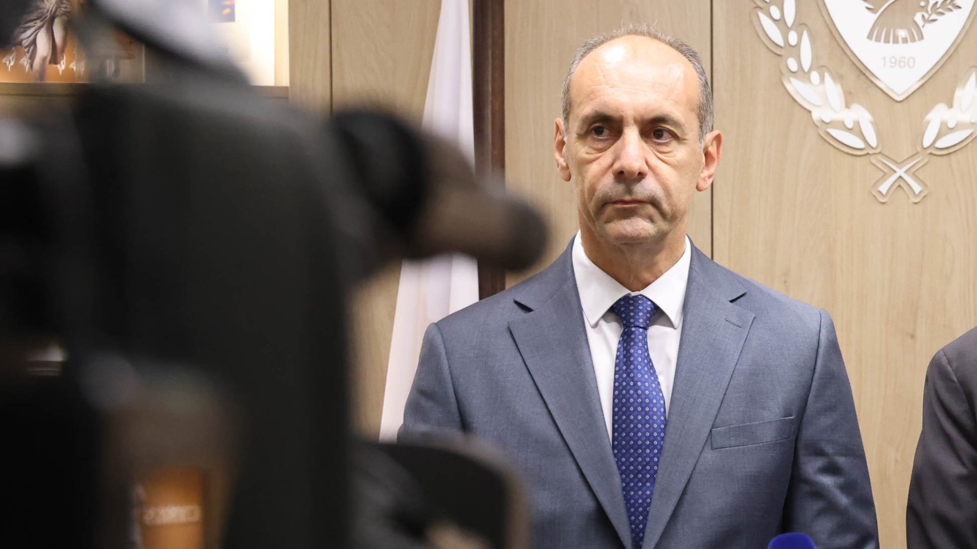 Χαρτσιώτης για οργανωμένο έγκλημα: «Ομάδες ξένων ατόμων δρουν στην Κύπρο» Χαρτσιώτης για οργανωμένο έγκλημα: «Ομάδες ξένων ατόμων δρουν στην Κύπρο»