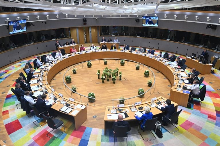 ΕΕ: Επιβεβαιώνει τη συνεχή και ακλόνητη υποστήριξή της στην Ουκρανία