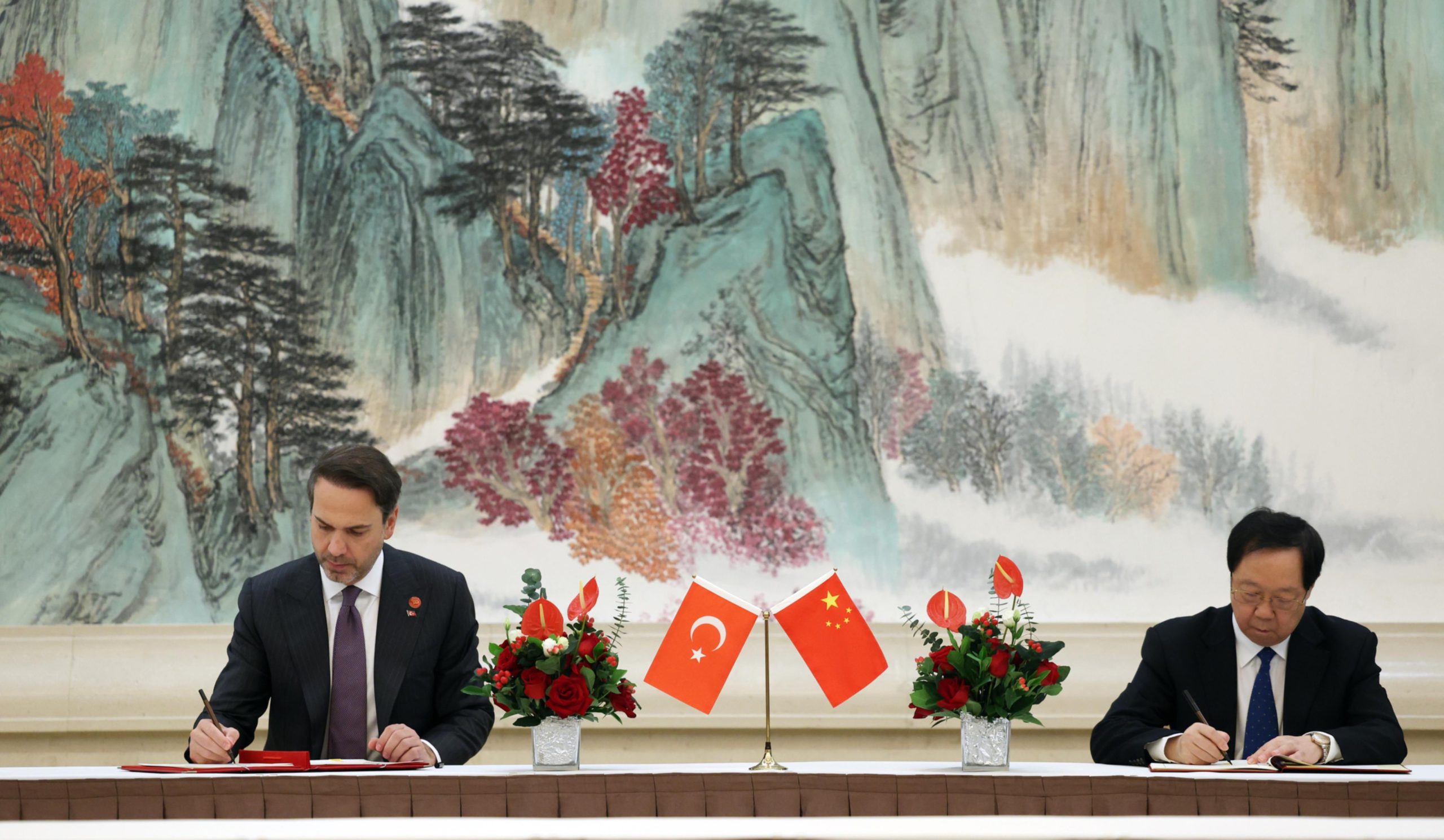 Σπάνιες γαίες και F-35: Το νέο «μεγάλο παιχνίδι» Τουρκίας ανάμεσα σε ΗΠΑ-Κίνα