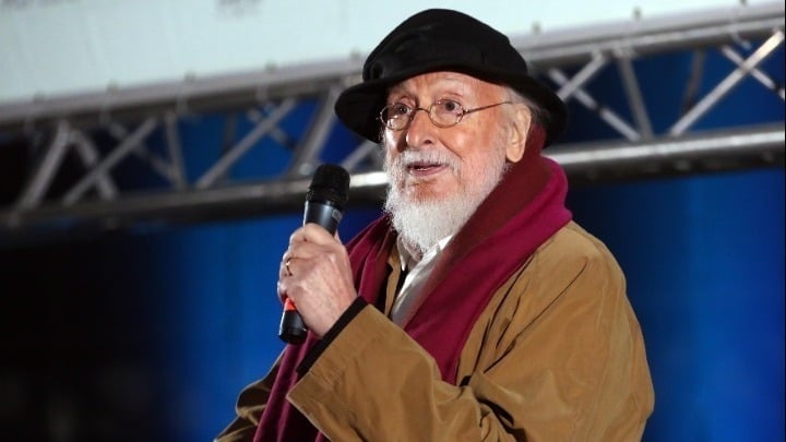 Σήμερα το τελευταίο αντίο στον «Νιόνιο» – Σε λαϊκό προσκύνημα η σορός του Σήμερα το τελευταίο αντίο στον «Νιόνιο» – Σε λαϊκό προσκύνημα η σορός του