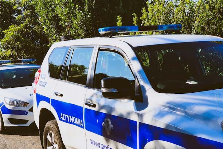 Τροχαίο στη Λεμεσό – Όχημα απέκοψε πάσσαλο της ΑΗΚ Τροχαίο στη Λεμεσό – Όχημα απέκοψε πάσσαλο της ΑΗΚ