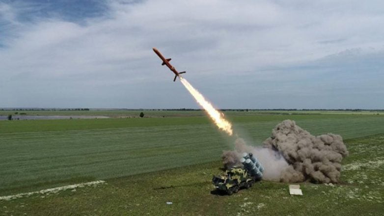 Η Μόσχα προχώρησε σε δοκιμή νέου πυρηνοκίνητου πυραύλου κρουζ Η Μόσχα προχώρησε σε δοκιμή νέου πυρηνοκίνητου πυραύλου κρουζ