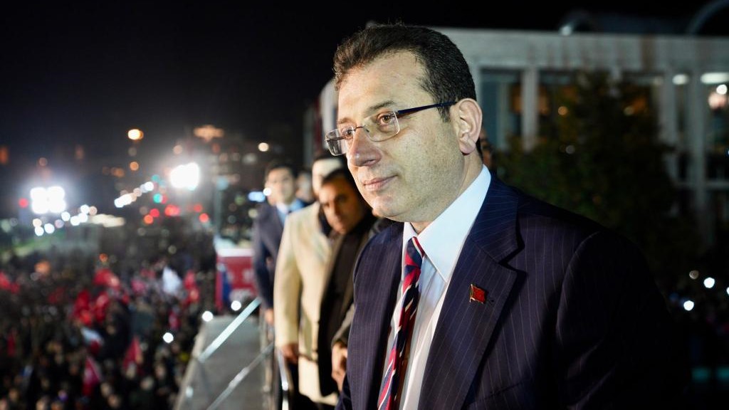 Προφυλακίστηκαν Ιμάμογλου, Οζκάν και Γιαναρντάγ για «πολιτική κατασκοπεία» Προφυλακίστηκαν Ιμάμογλου, Οζκάν και Γιαναρντάγ για «πολιτική κατασκοπεία»