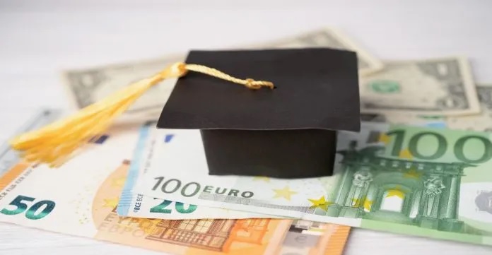 Mέχρι 27/11 οι αιτήσεις για στήριξη φοιτητών μέσω φορέα κοινωνικής στήριξης Mέχρι 27/11 οι αιτήσεις για στήριξη φοιτητών μέσω φορέα κοινωνικής στήριξης