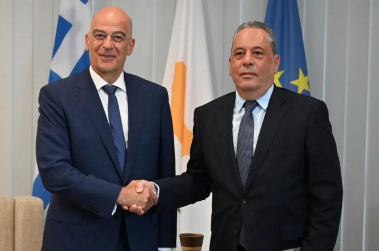 Αμυντική συνεργασία Ελλάδας-Κύπρου και SAFE συζήτησαν Πάλμας-Δένδιας Αμυντική συνεργασία Ελλάδας-Κύπρου και SAFE συζήτησαν Πάλμας-Δένδιας