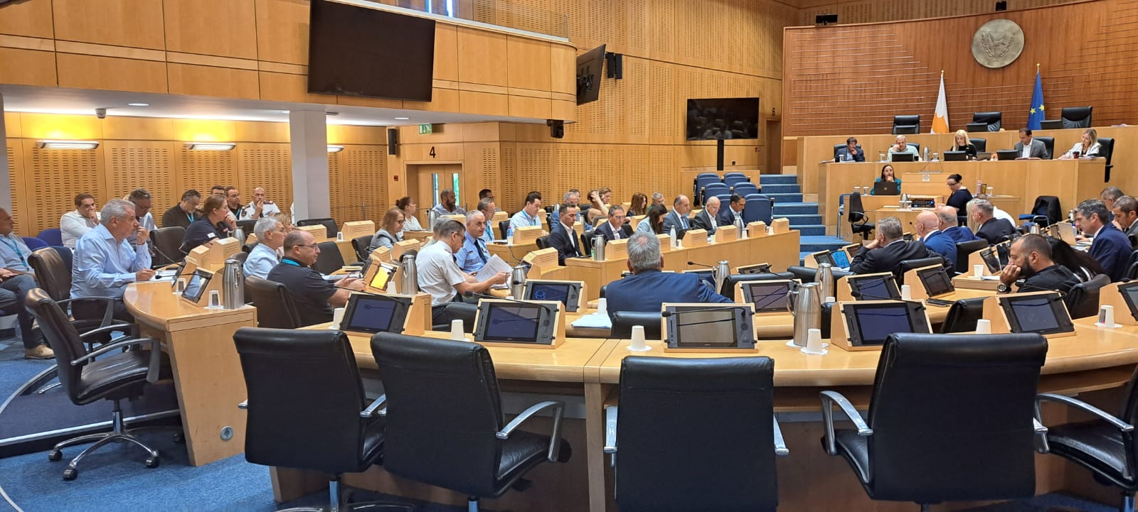 ΥΠΕΣ: Παρουσιάζει προσχέδιο ν/σ για όριο 40% σε μισθολογικές δαπάνες των Δήμων ΥΠΕΣ: Παρουσιάζει προσχέδιο ν/σ για όριο 40% σε μισθολογικές δαπάνες των Δήμων