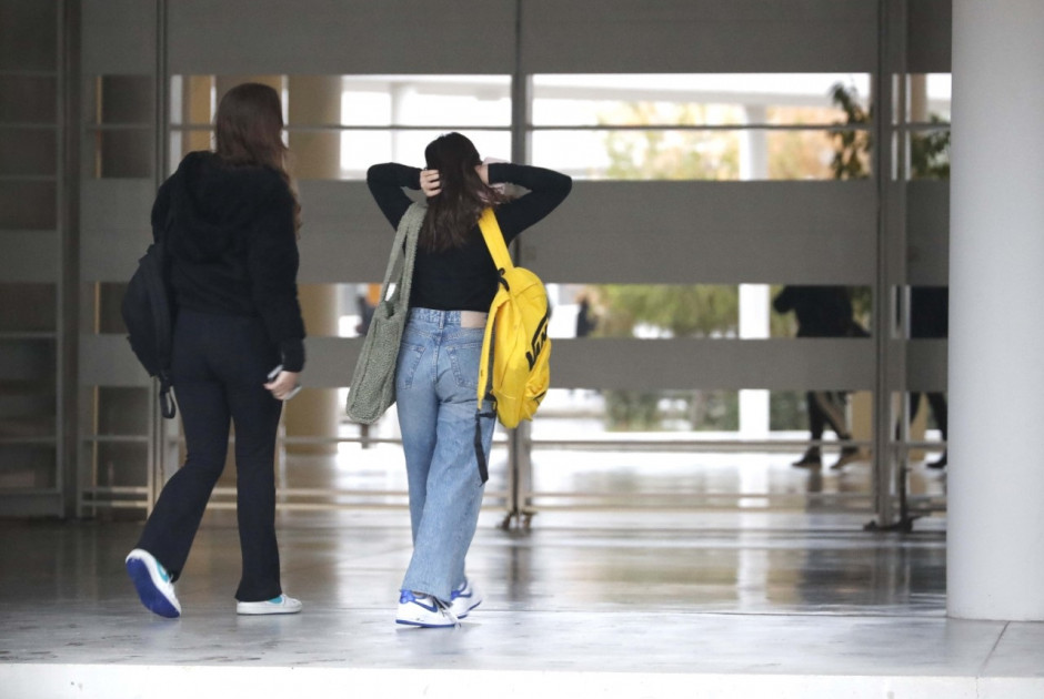 Φωνάζουν οι γονείς στο δημοτικό Αγλαντζιάς:«Άγνωστοι είχαν προσεγγίσει παιδιά»