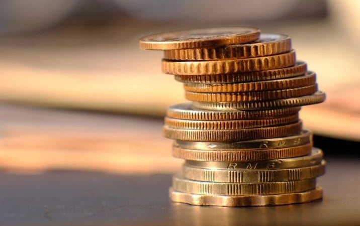 Ξέρετε γιατί ορισμένα κέρματα έχουν ραβδώσεις;