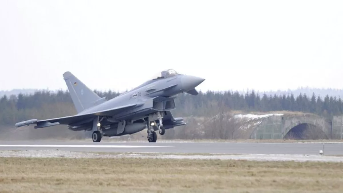 Πολωνία: Μαχητικά αναχαίτισαν ρωσικό αεροσκάφος πάνω από τη Βαλτική Θάλασσα Πολωνία: Μαχητικά αναχαίτισαν ρωσικό αεροσκάφος πάνω από τη Βαλτική Θάλασσα