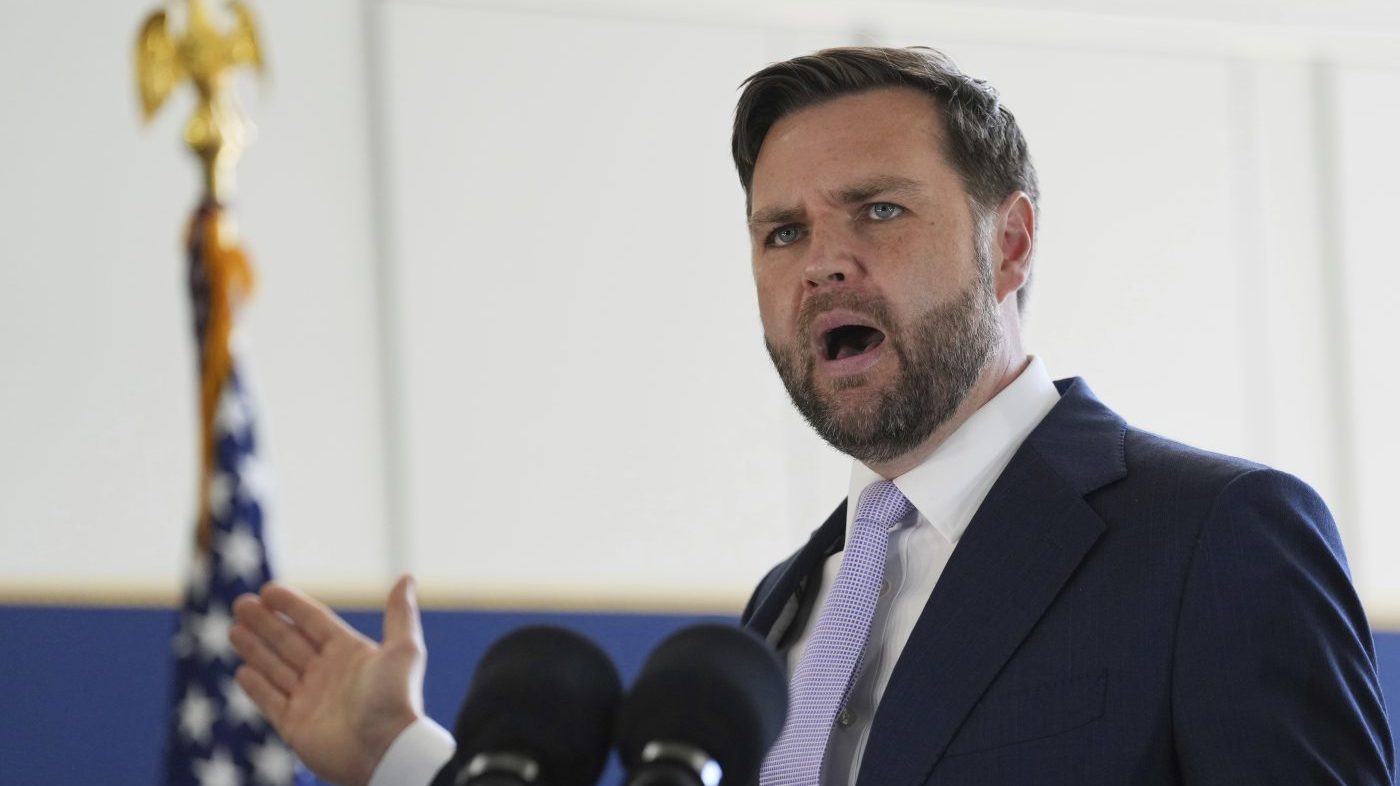 Βανς: Χρειάζονται οι πυρηνικές δοκιμές για τη λειτουργία πυρηνικού οπλοστασίου Βανς: Χρειάζονται οι πυρηνικές δοκιμές για τη λειτουργία πυρηνικού οπλοστασίου