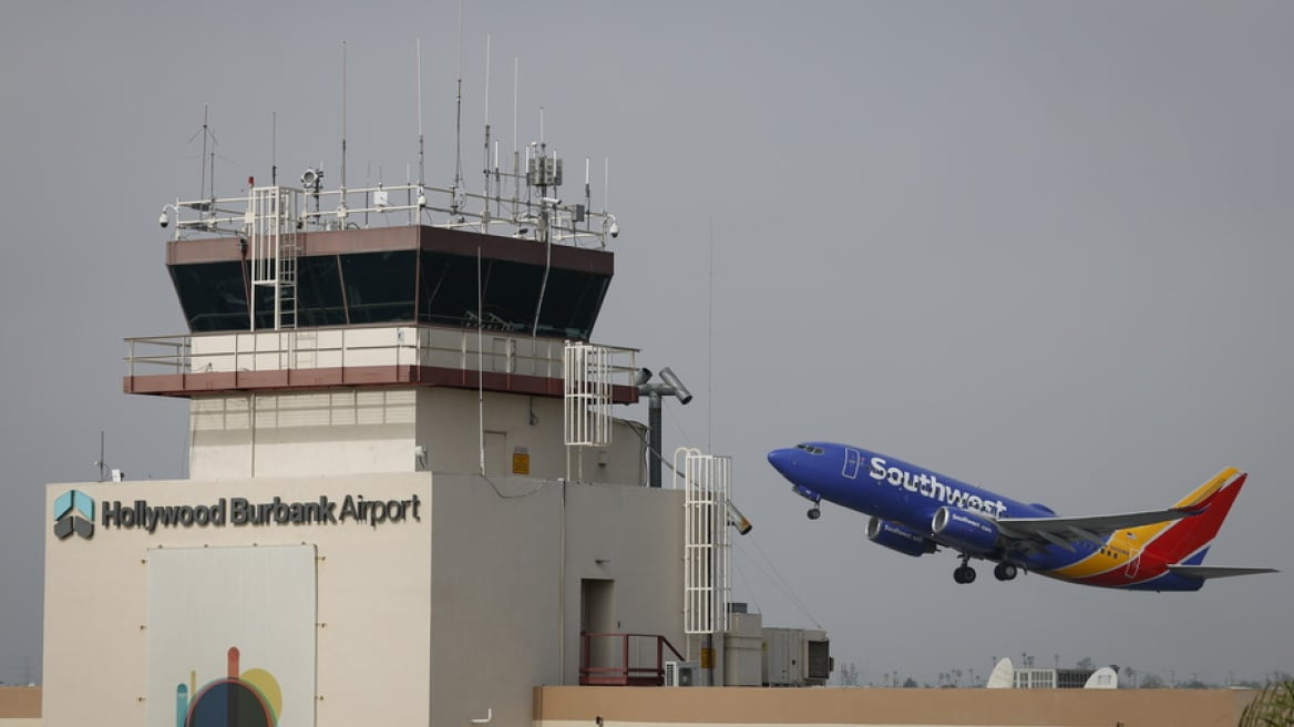 Αεροπορικό χάος στις ΗΠΑ– Καθυστερήσεις και ελλείψεις προσωπικού Αεροπορικό χάος στις ΗΠΑ– Καθυστερήσεις και ελλείψεις προσωπικού